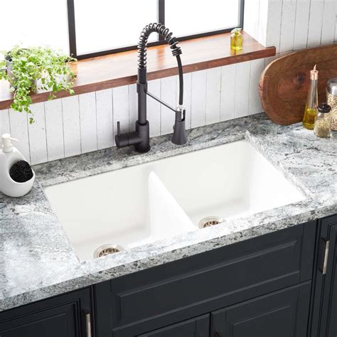 white undermount double sink